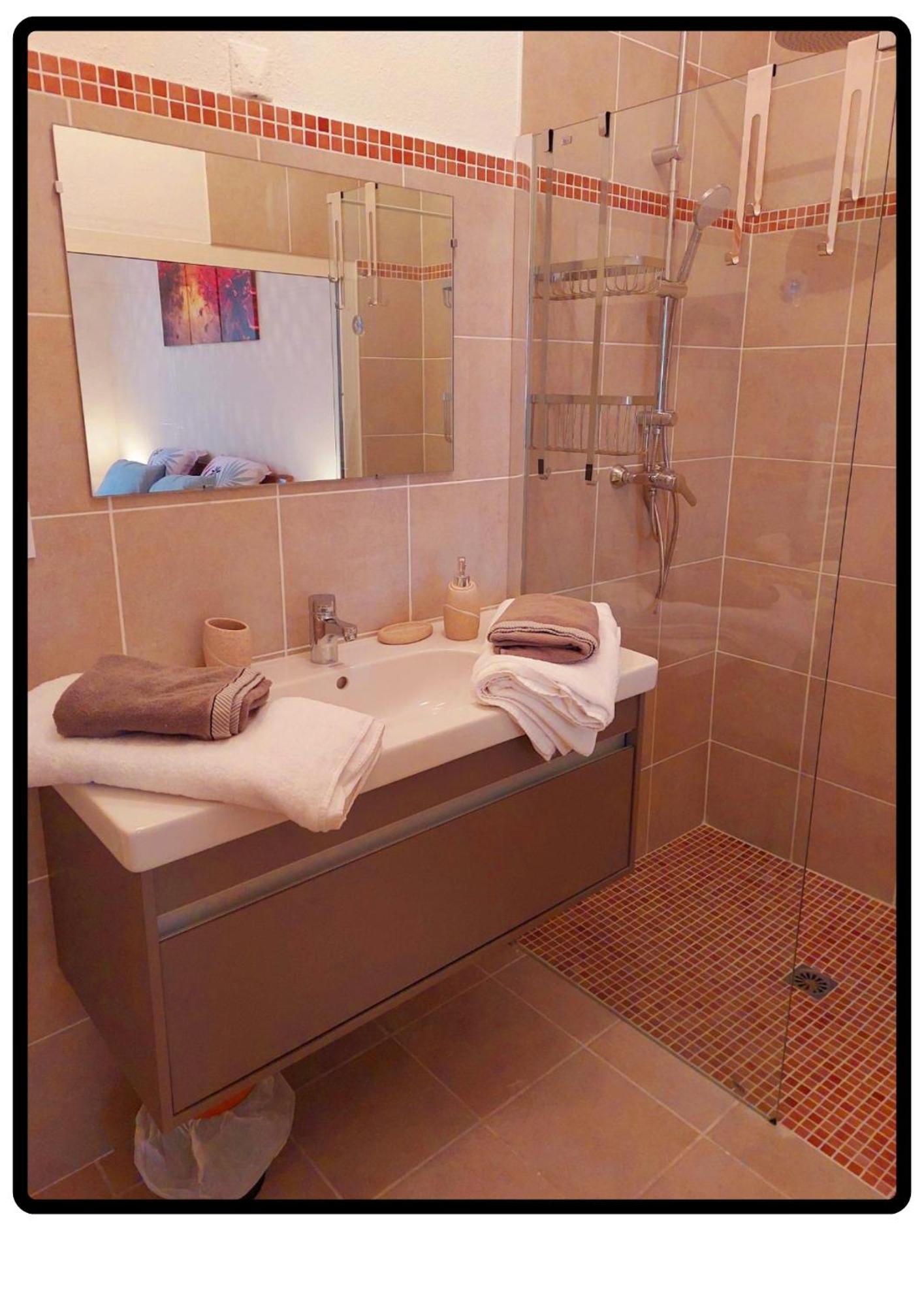 Appartement Roussillon Roussillon en Isere Extérieur photo