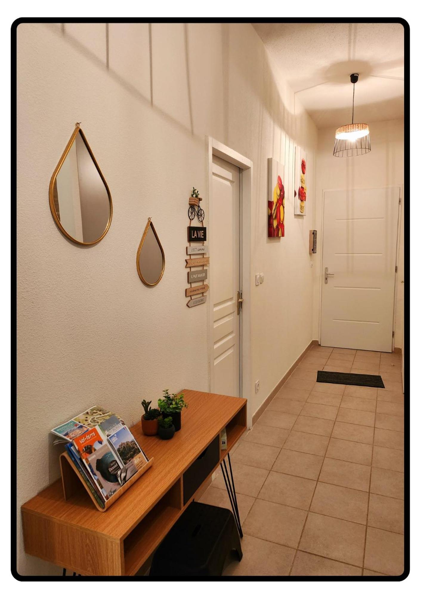 Appartement Roussillon Roussillon en Isere Extérieur photo